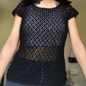 Veeko | crochet top